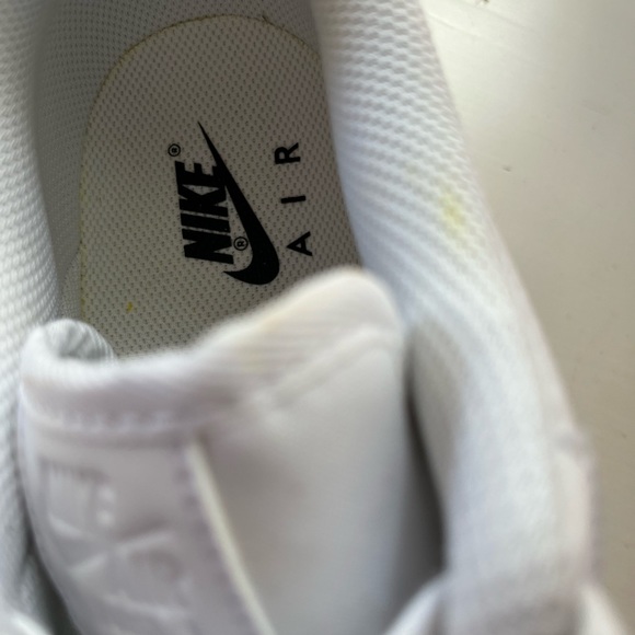 NWT Nike Women’s Air Force 1 ‘07 SE Shoes Size: 10 - Picture 13 of 13